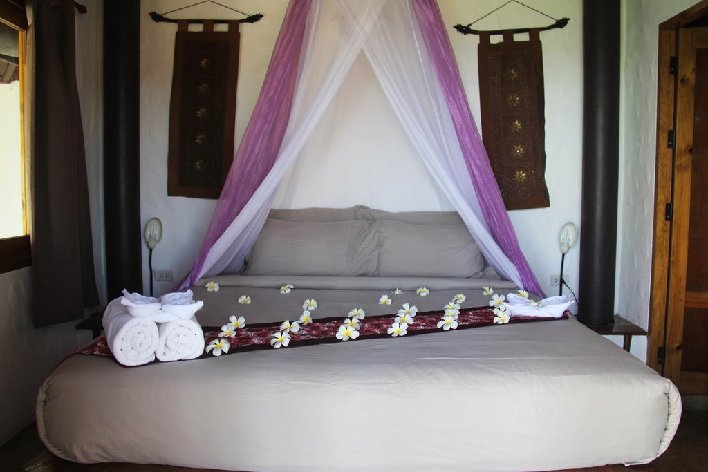 Anankhira Villas Ko Tao Exterior photo