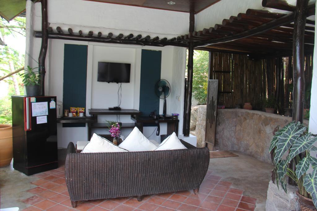 Anankhira Villas Ko Tao Exterior photo